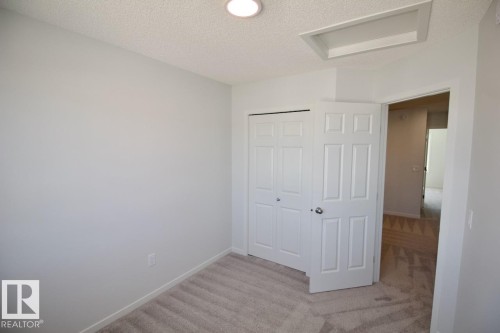 Upper 9642 Colak Link Sw, Edmonton, AB 