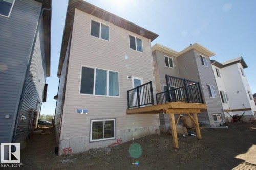 Upper 9642 Colak Link Sw, Edmonton, AB 