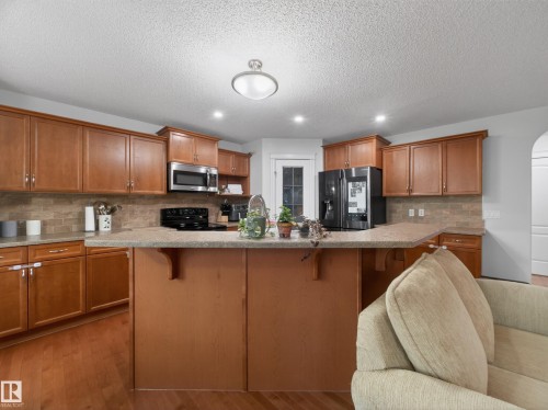 72 Foxboro Run, Sherwood Park, AB 