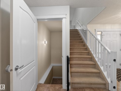 72 Foxboro Run, Sherwood Park, AB 