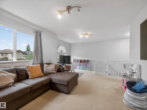 72 Foxboro Run, Sherwood Park, AB 