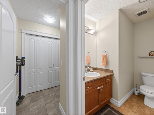 72 Foxboro Run, Sherwood Park, AB 