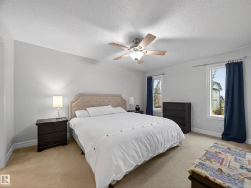 72 Foxboro Run, Sherwood Park, AB 