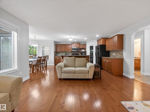 72 Foxboro Run, Sherwood Park, AB 