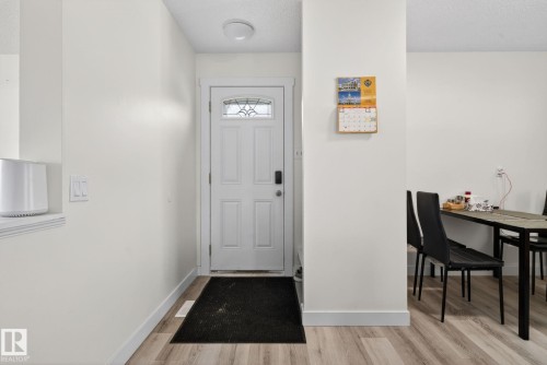 13433 101 Street, Edmonton, AB 
