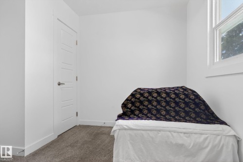 13433 101 Street, Edmonton, AB 