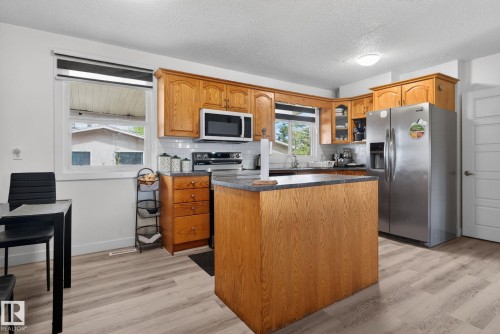13433 101 Street, Edmonton, AB 