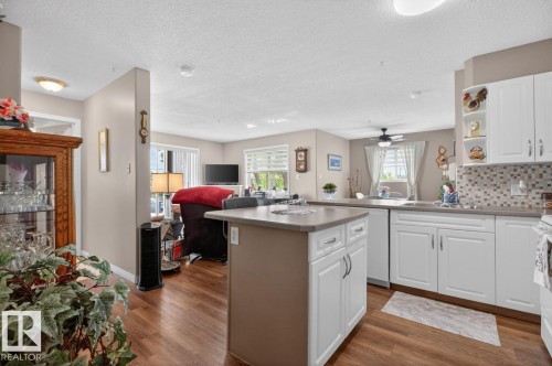 203 5102 49 Avenue, Leduc, AB - Indoor Photo Showing Kitchen