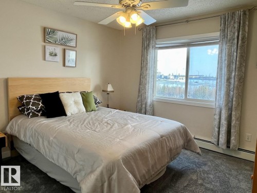324 70 Woodsmere Close, Fort Saskatchewan, AB - Indoor Photo Showing Bedroom