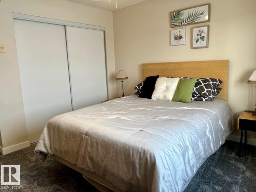 324 70 Woodsmere Close, Fort Saskatchewan, AB - Indoor Photo Showing Bedroom