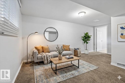 11241 84 Street, Edmonton, AB - Indoor Photo Showing Living Room