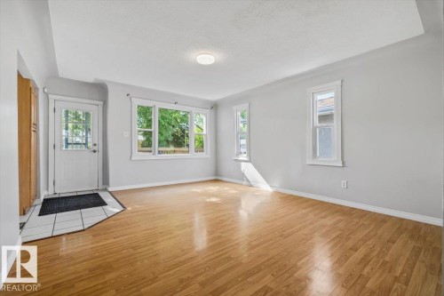 11241 84 Street, Edmonton, AB - Indoor Photo Showing Other Room