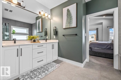 4 Dalquist Bay, Leduc, AB 
