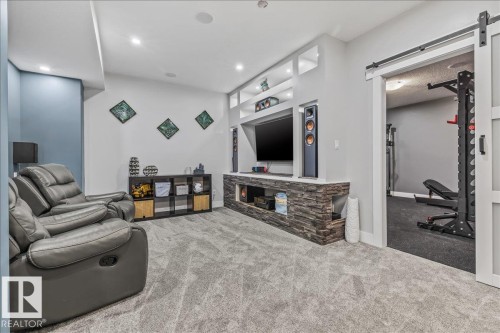 4 Dalquist Bay, Leduc, AB 