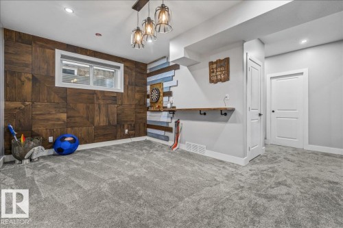 4 Dalquist Bay, Leduc, AB 