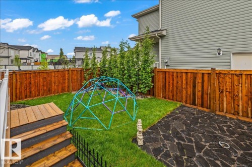 4 Dalquist Bay, Leduc, AB 