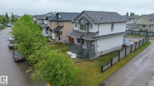 60 Keystone Crescent, Leduc, AB 