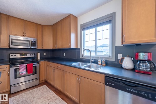 60 Keystone Crescent, Leduc, AB 