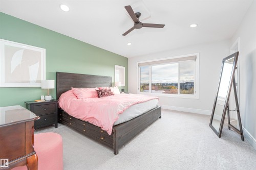 3318 Parker Loop, Edmonton, AB - Indoor Photo Showing Bedroom