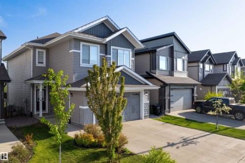 3318 Parker Loop, Edmonton, AB - Outdoor With Facade