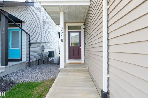 3318 Parker Loop, Edmonton, AB - Outdoor With Exterior