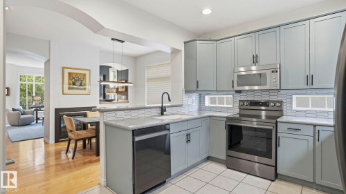 9551 73 Avenue, Edmonton, AB 