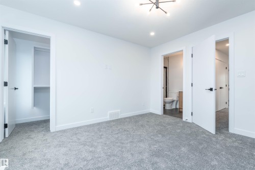 10946 62 Avenue, Edmonton, AB 