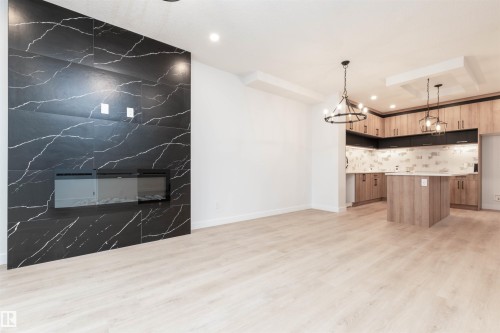 10946 62 Avenue, Edmonton, AB 