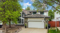613 HENDERSON Street  Edmonton, AB T6R 1G2