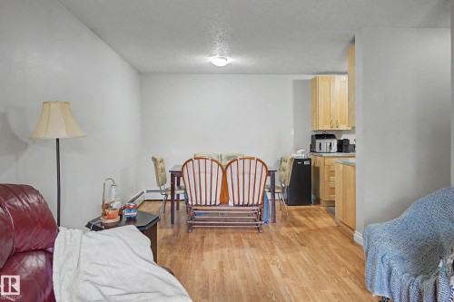 009 10520 80 Avenue, Edmonton, AB - Indoor Photo Showing Other Room