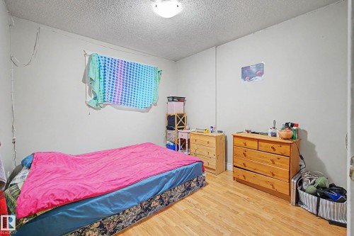 009 10520 80 Avenue, Edmonton, AB - Indoor Photo Showing Bedroom