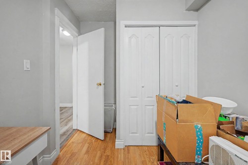 009 10520 80 Avenue, Edmonton, AB - Indoor Photo Showing Other Room