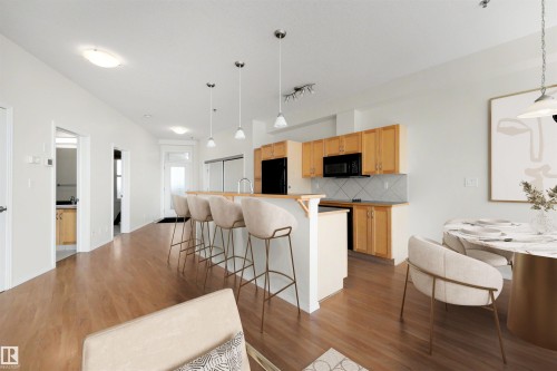 410 4835 104A Street, Edmonton, AB 