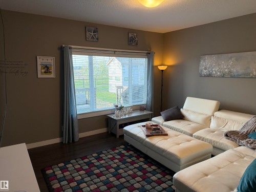 7028 174 Avenue, Edmonton, AB - Indoor