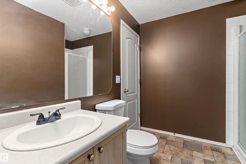 12811 161 Avenue, Edmonton, AB 