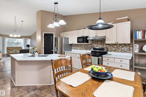 12811 161 Avenue, Edmonton, AB 
