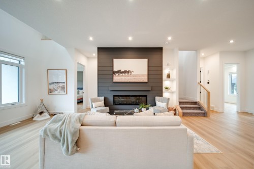42 20425 93 Avenue, Edmonton, AB 
