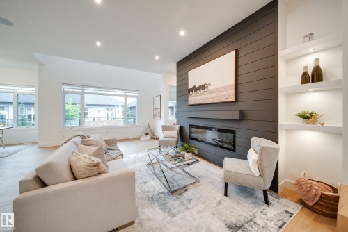 42 20425 93 Avenue, Edmonton, AB 