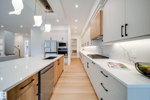 42 20425 93 Avenue, Edmonton, AB 