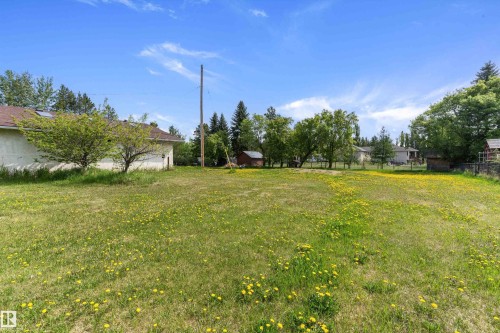 20415 Quadrant Ave, Edmonton, AB 
