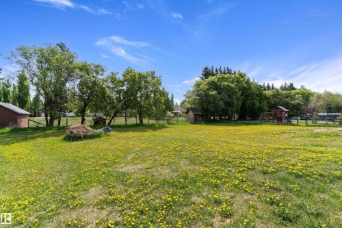 20415 Quadrant Ave, Edmonton, AB 