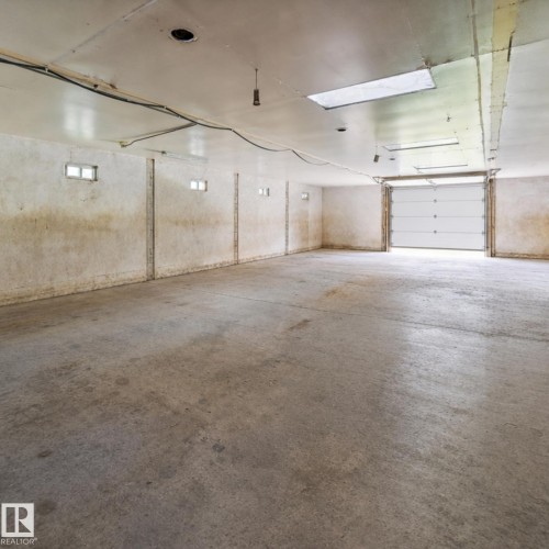 20415 Quadrant Ave, Edmonton, AB 