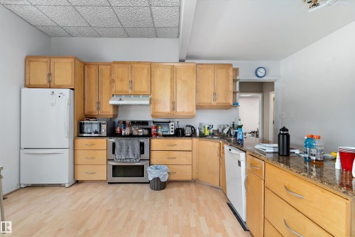 20415 Quadrant Ave, Edmonton, AB 