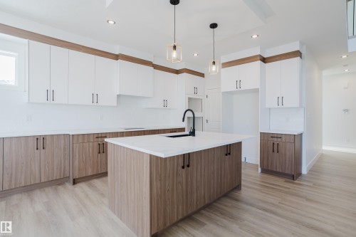 52 Meadowgrove Landing, Spruce Grove, AB 