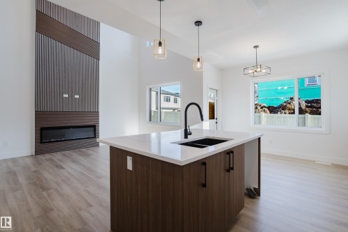 52 Meadowgrove Landing, Spruce Grove, AB 
