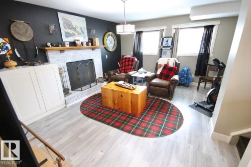19036 72A Avenue, Edmonton, AB 