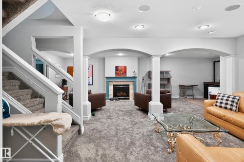 13 Oakcrest Terrace, St. Albert, AB 