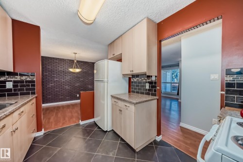28 3111 142 Avenue, Edmonton, AB 
