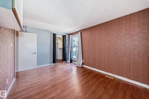 28 3111 142 Avenue, Edmonton, AB 