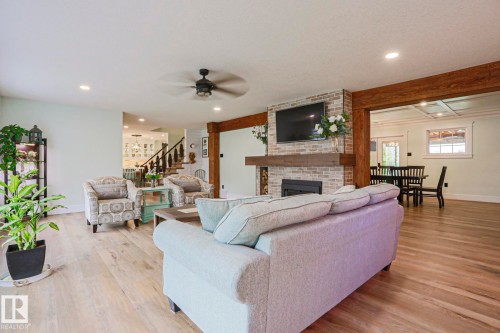 516 Mcleod Avenue, Spruce Grove, AB 
